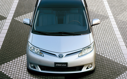 Private Dubai Airport Transfers (up to 7 of your guests)