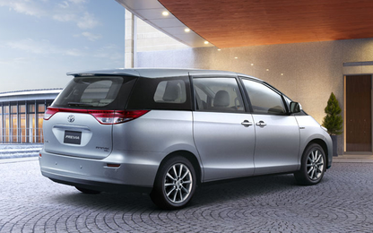 Private Dubai Airport Transfers (up to 7 of your guests)