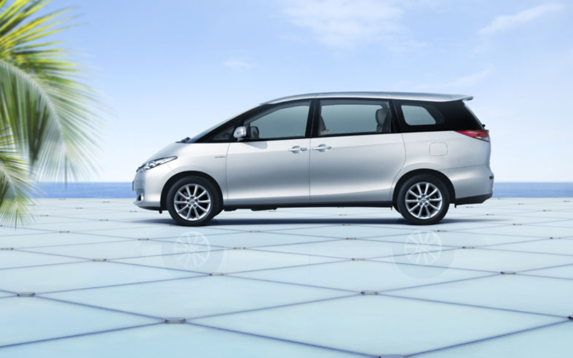 Private Dubai Airport Transfers (up to 7 of your guests)