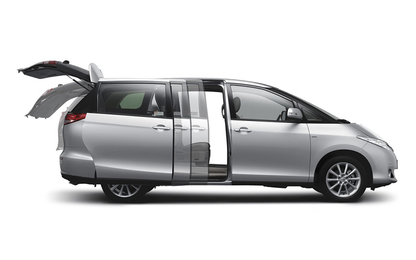 Private Dubai Airport Transfers (up to 7 of your guests)